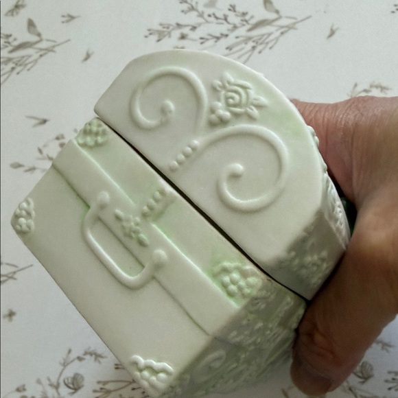 August Time for Fun Decorative Box - Picture 11 of 14